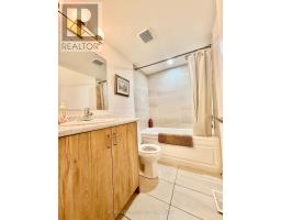 Backyard Apt 2130 Royal Gala Circle, Mississauga, ON L4Y0H2 Photo 3