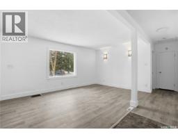 Bedroom - 749 Royal Street, Regina, SK S4T4Z3 Photo 5