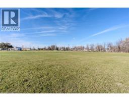 615 Gillard Street, Chatham, ON N8A5B5 Photo 5