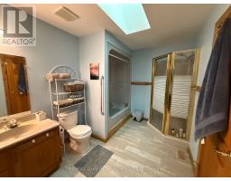 210 Cape Hurd Road, Northern Bruce Peninsula, ON N0H2R0 Photo 3