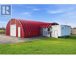Kitchen - 9071 North Chippawa Road, West Lincoln, ON L0R2A0 Photo 2