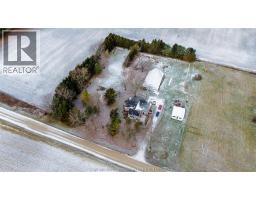 Recreation room - 23510 Downie Line, West Lorne, ON N0L2P0 Photo 4