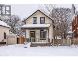 Bedroom - 40 Krug Street, Kitchener, ON N2H2X7 Photo 3