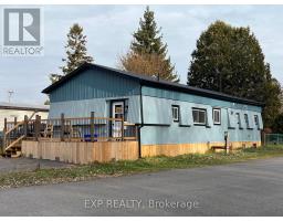 Kitchen - 130 63 Whites Road, Quinte West, ON K8V5P5 Photo 2