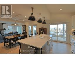 Kitchen - 82 River Road, Lambton Shores, ON N0M1T0 Photo 4