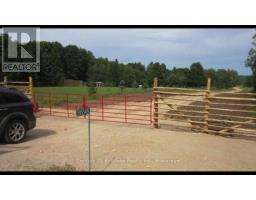 395594 Concession Road 2, Chatsworth, ON N0H2V0 Photo 2