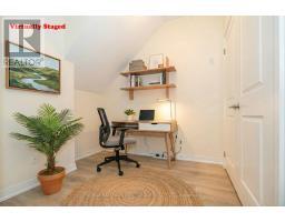 Kitchen - 212 2635 William Jackson Drive, Pickering, ON L1X0L3 Photo 2