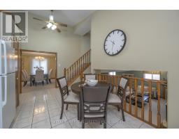 Kitchen - 9 Toohey Lane, London North, ON N6G4Y2 Photo 3