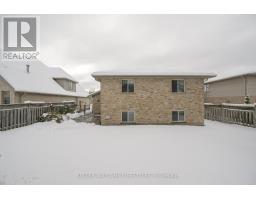Bedroom 2 - 9 Toohey Lane, London North, ON N6G4Y2 Photo 5