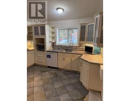 Kitchen - Upper 25 Joseph Street, Mississauga, ON L5M1N8 Photo 2