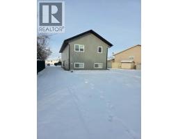 Kitchen - 505 Peever, Acme, AB T0M0A0 Photo 3