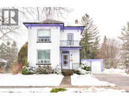 4pc Bathroom - 16 Centre Street, Elmira, ON N3B2T9 Photo 2