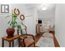 Entrance - 1618 Glen Eagle Dr, Campbell River, BC V9W0B2 Photo 5