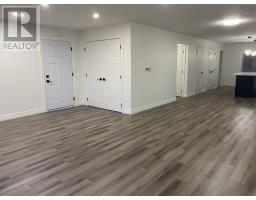 Living room - 534 Glen Allan Drive, Bridgewater, NS B4V0A8 Photo 2