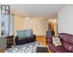 14 Dublin Avenue, Bridgewater, NS B4V1Z5 Photo 5