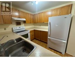 Dining room - 23 240 Highland Crescent, Kitchener, ON N2M5M6 Photo 3