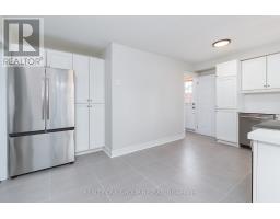 Kitchen - 14 Taylor Road, Ajax, ON L1S2X4 Photo 3