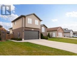 Kitchen - 4008 Edward Street, Petrolia, ON N0N1R0 Photo 4