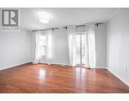 Family room - 7160 Waldorf Way, Mississauga, ON L5N7R3 Photo 4