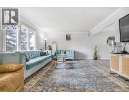 4pc Bathroom - 18 Sandlewood Avenue, Brantford, ON N3V1C6 Photo 3