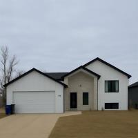 Dining room - 62 Bluegrass Way, St Malo, MB R0A1T0 Photo 2