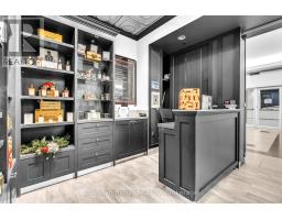 168 2 King Street W, Hamilton, ON L8P1A1 Photo 3