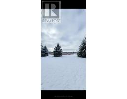 Bedroom - 8 Maple Leaf Terrace, Innisfil, ON L0L1L0 Photo 2