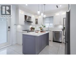 3216 Vimy Crescent, Vancouver, BC V5M4B4 Photo 3