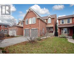 Kitchen - 58 Hearne Crescent, Ajax, ON L1T3P6 Photo 2