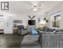 Kitchen/Dining room - 1962 Ocean Line, Wheatley, ON N0P2P0 Photo 5