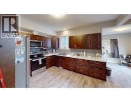 Mud room - 1704 Second Avenue, Rossland, BC V0G1Y0 Photo 5