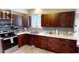 Bedroom - 1704 Second Avenue, Rossland, BC V0G1Y0 Photo 4