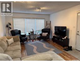 Kitchen - 107 5th Avenue E, Kindersley, SK S0L1S0 Photo 2