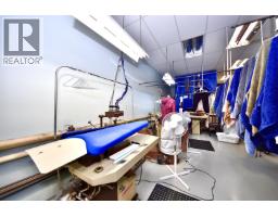 5247 Ladner Trunk Road, Delta, BC V4K1W4 Photo 2