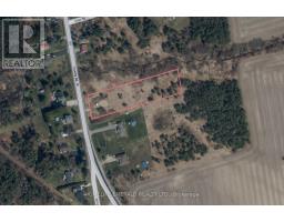 9829 10 County Road, Clearview, ON L0M1N0 Photo 2