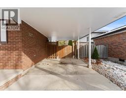 4pc Bathroom - 1290 Janisse, Windsor, ON N8S2W3 Photo 5