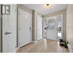 Bedroom 2 - 14 Nearco Crescent, Oshawa, ON L1L0J4 Photo 5