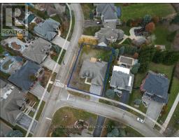 Dining room - 2 Kootenay Ridge, Vaughan, ON L6A2W1 Photo 3