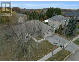 Eating area - 2 Kootenay Ridge, Vaughan, ON L6A2W1 Photo 5