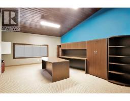 4407 45 A Avenue, Rocky Mountain House, AB T4T1B2 Photo 4