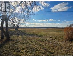 Bath (# pieces 1-6) - 540 Route 105, Maugerville, NB E3A8L6 Photo 4