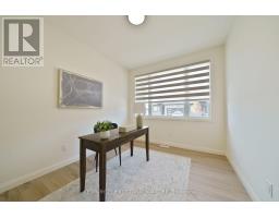 Primary Bedroom - 6 32 Postma Street, North Middlesex, ON N0M1A0 Photo 4