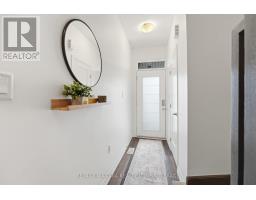 Kitchen - 4004 Crown Street, Lincoln, ON L3J0S6 Photo 2