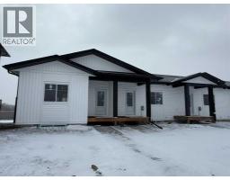 3 11 Gray, Sylvan Lake, AB T4S0W4 Photo 3