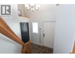 Kitchen - 123 Bowman Circle, Sylvan Lake, AB T4S0H7 Photo 3