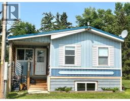 Dining room - 163078 Twp Rd 232, Gem, AB T0J1M0 Photo 3