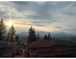 Living room - 71 6026 Lindeman Street Promontory, Chilliwack, BC V2R0W1 Photo 2