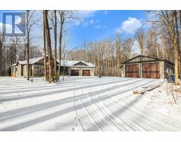 Bedroom 2 - 1772 Groves Road, Russell, ON K4R1E5 Photo 2