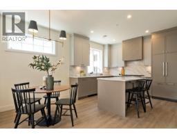 Bathroom - 206 2770 Vantilburg Cres, Langford, BC V9B3K4 Photo 3