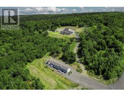 Sunroom - Golden View Drive, St George Apos S Channel, NS B0E3K0 Photo 4